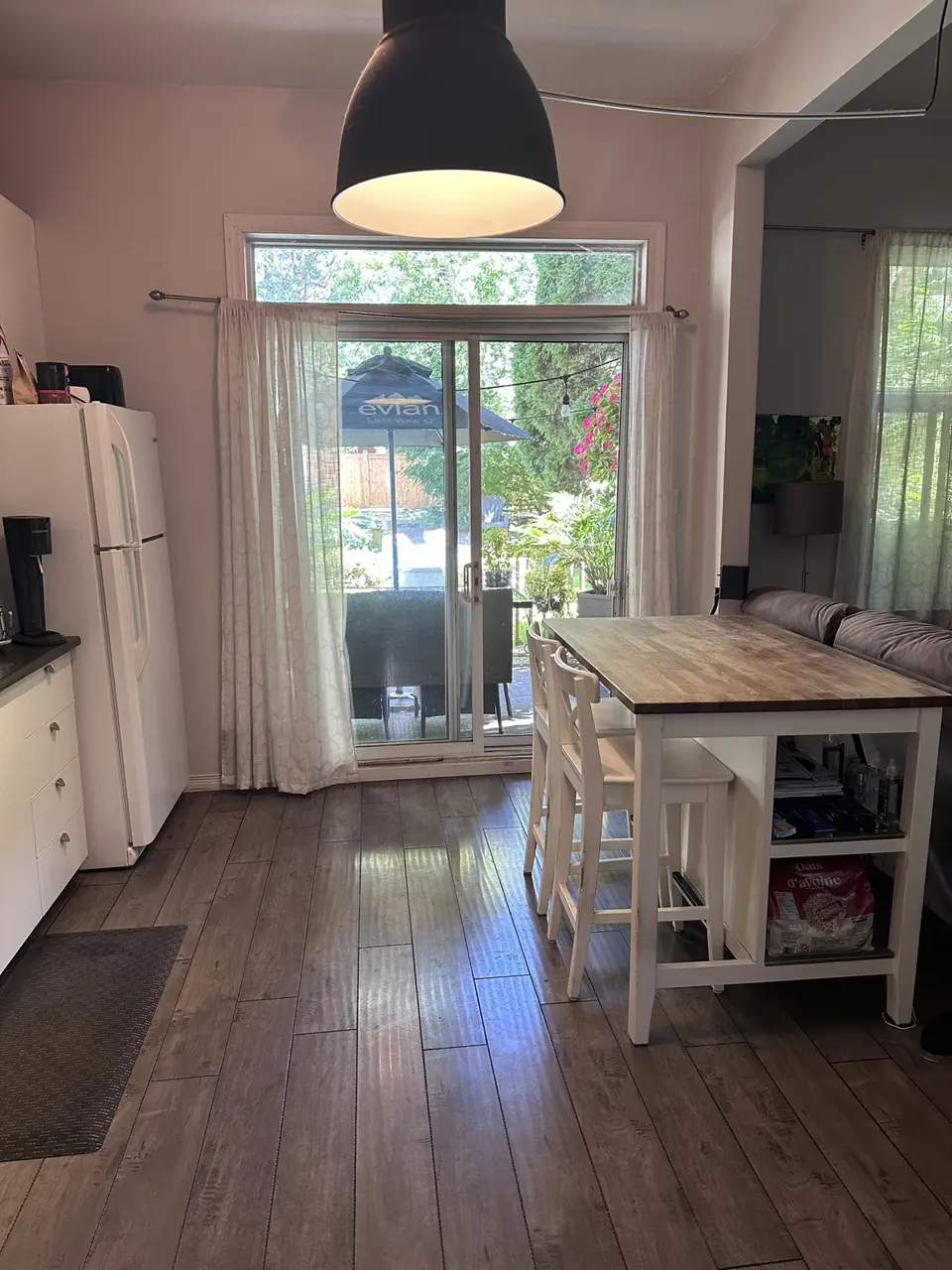 Coin repas après le passage de Megan